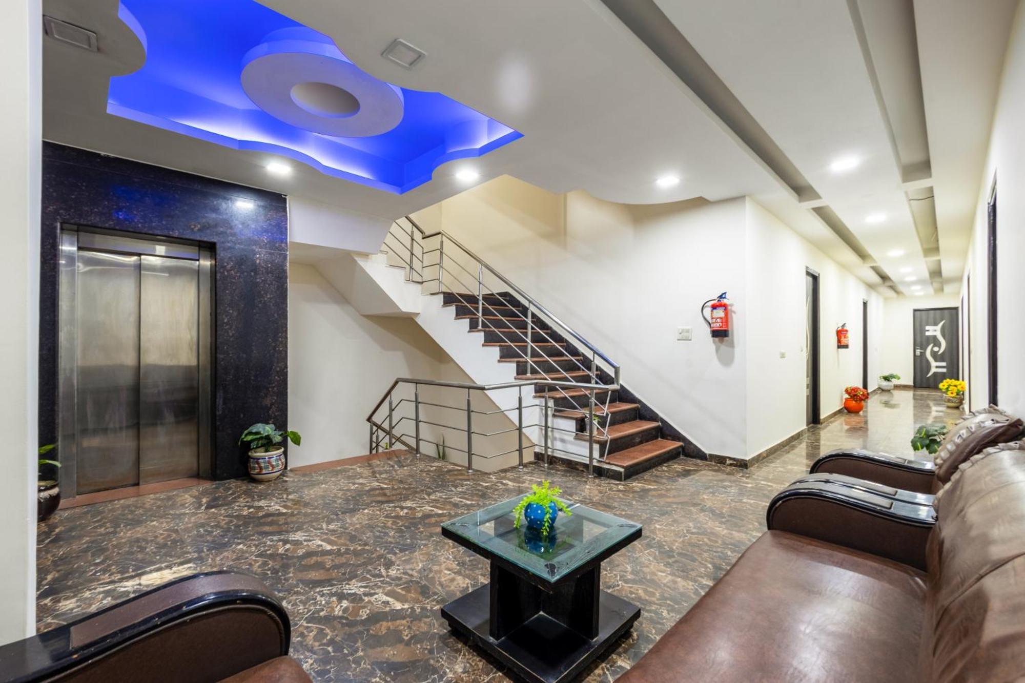 Kabul Hotel By Nexhub Palace - Medanta غورغاون المظهر الخارجي الصورة