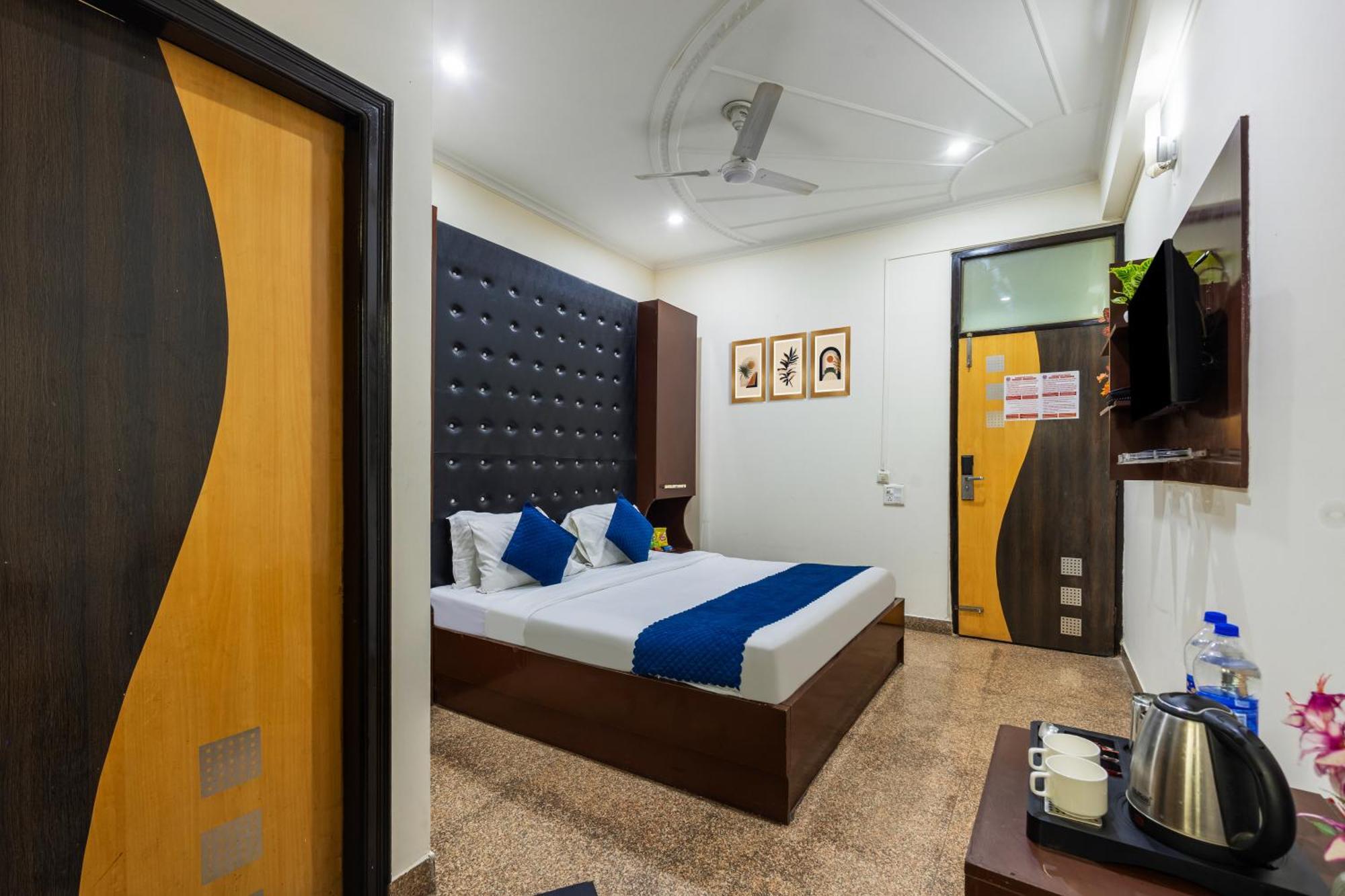 Kabul Hotel By Nexhub Palace - Medanta غورغاون المظهر الخارجي الصورة